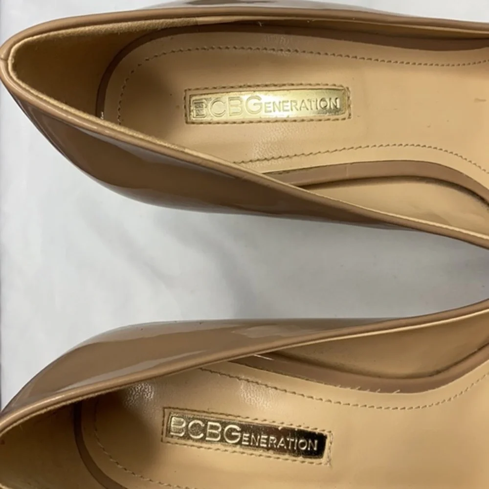 BCBGeneration LEVONNE PUMP‎